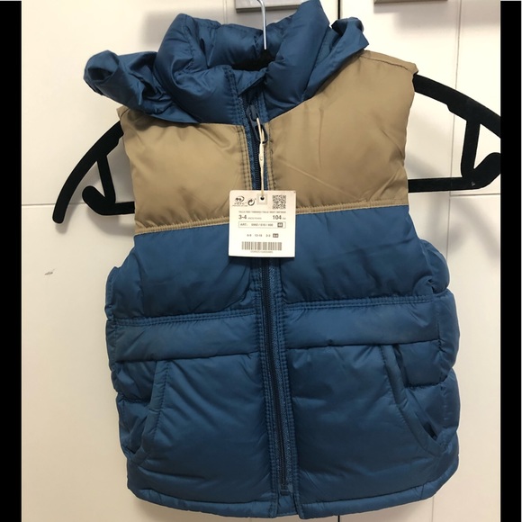 GAP Other - GAP/Boy’s/NWT/Size 3-4/Blue & Beige/Vest